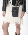 Shell Phone Bag In Calf Leather -Black