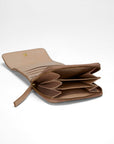 Sophia Card Holder In Hand Finished Embossed Leather - White