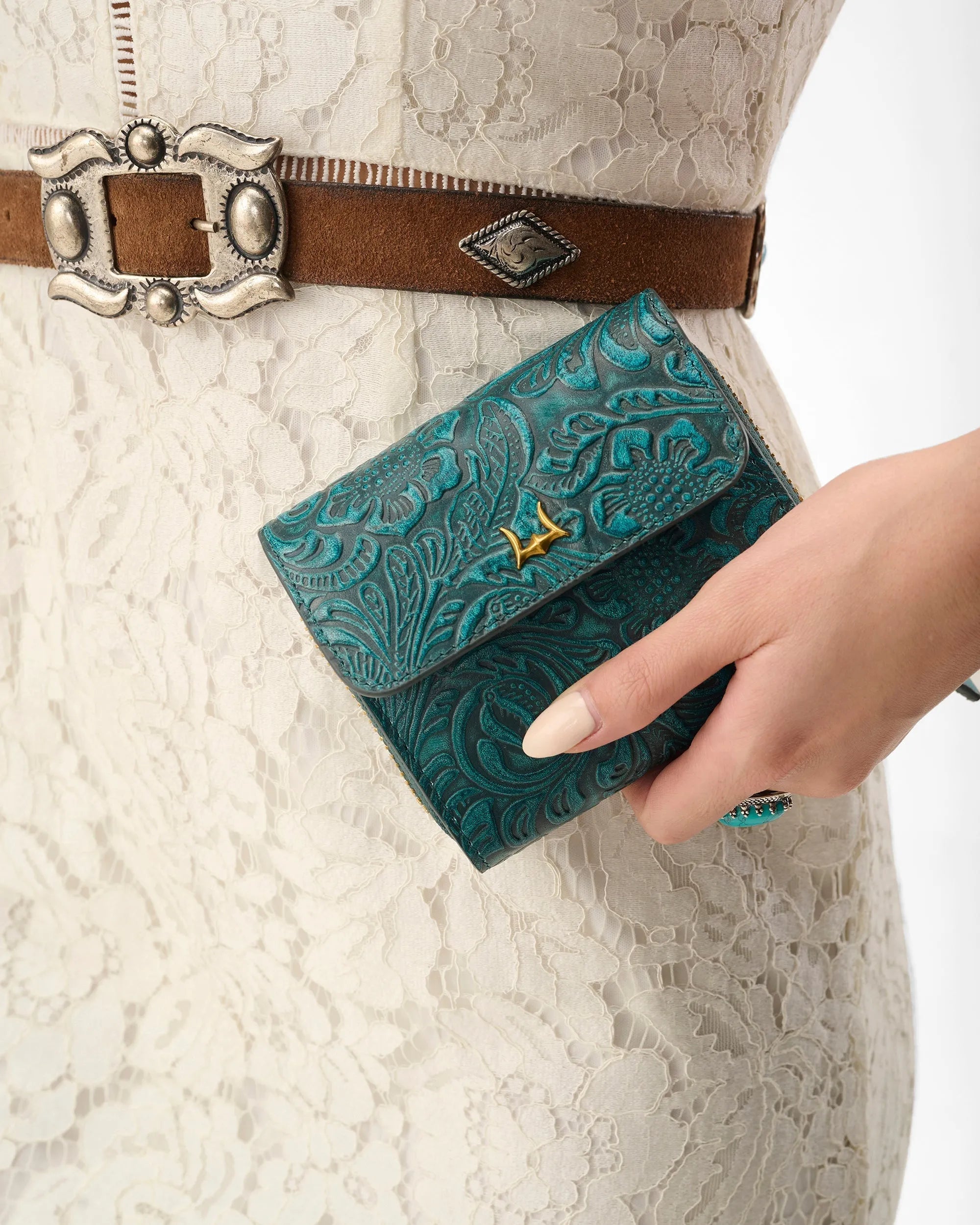 Sophia Card Holder In Hand Finished Embossed Leather -  Turquoise