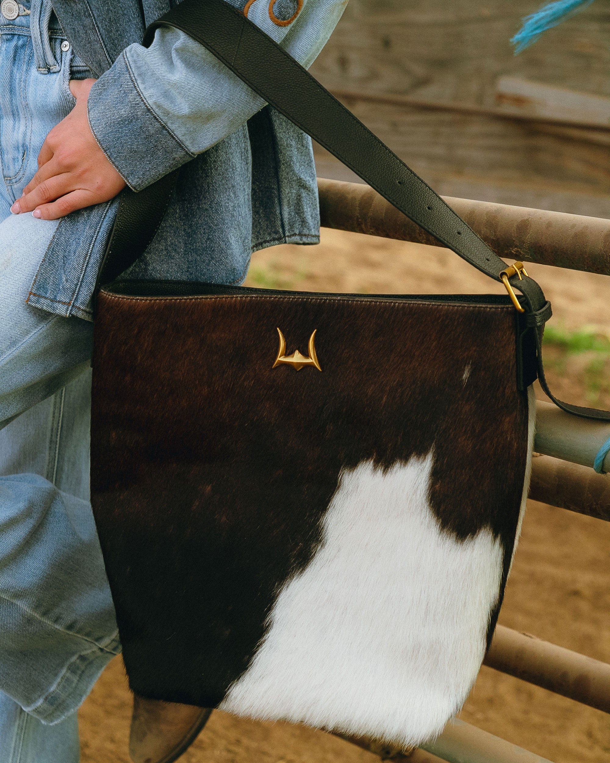 Clara Large Bucket Bag