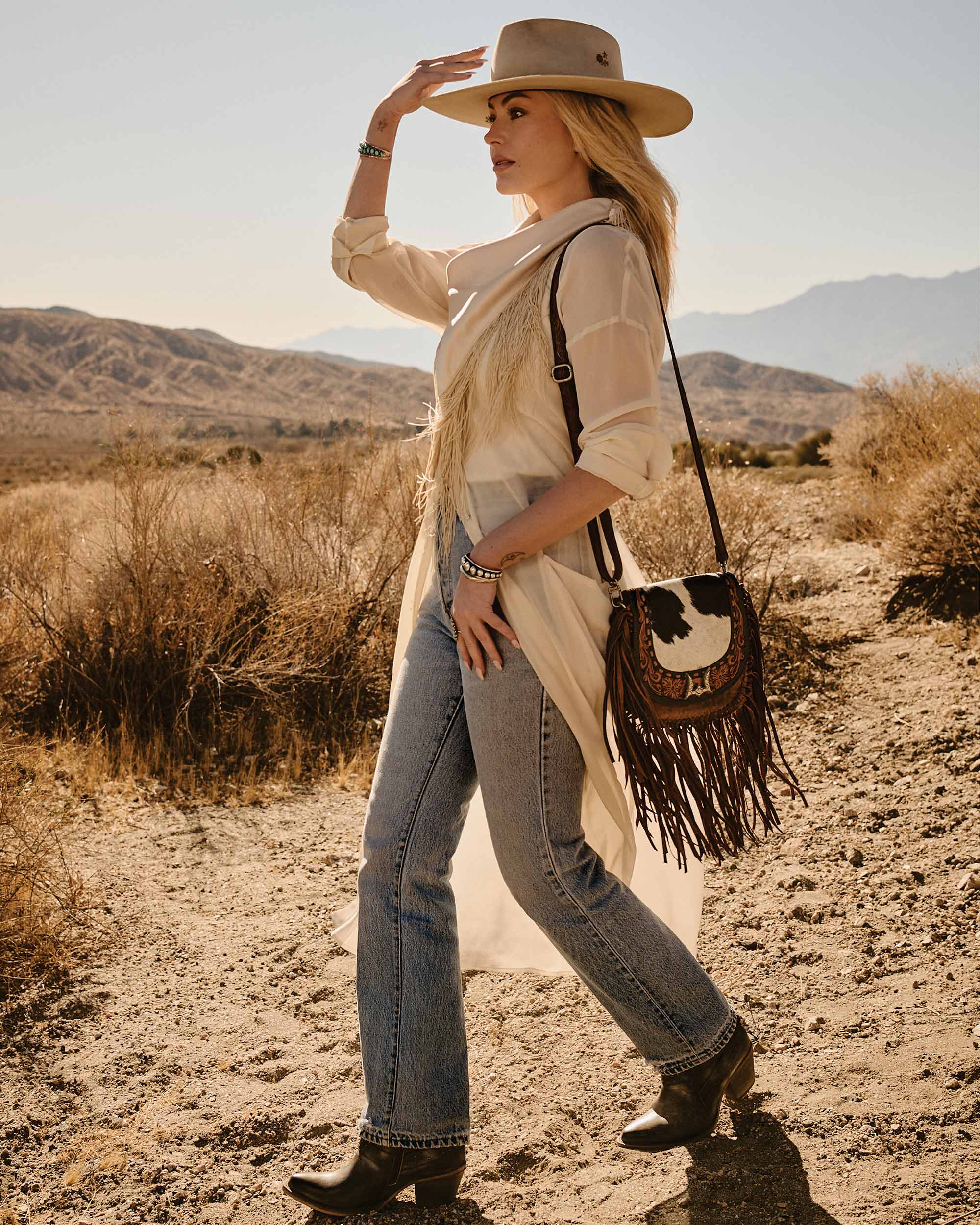 Desert Dahilia Tassle Bag